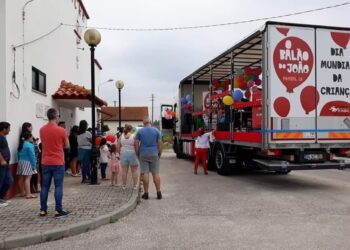 ‘O Balão do João’ levou alegria e sorrisos a centenas de crianças de Pombal