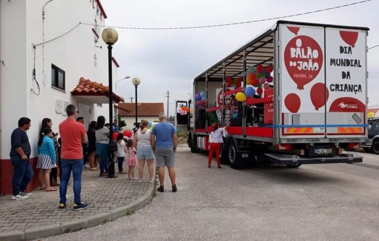 ‘O Balão do João’ levou alegria e sorrisos a centenas de crianças de Pombal