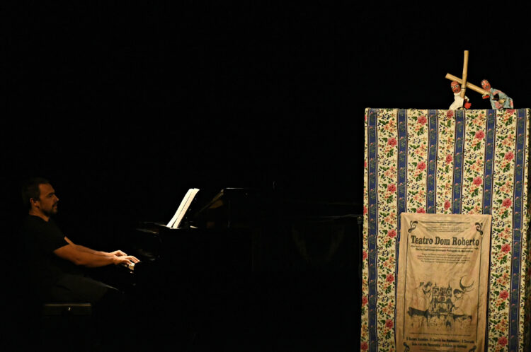 Marionetas de Alcobaça vencem prémio do Blog Guia dos Teatros