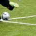 Pais pagam 2000 euros e acusam ex-jogador de incumprimento