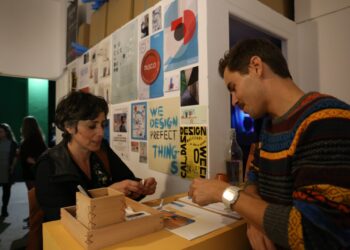 Vicara inaugura galeria com exposição “em fila” na próxima sexta-feira