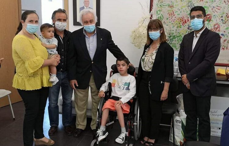 Câmara de Pombal apoia ‘menino Pedrito’ com 1000 euros