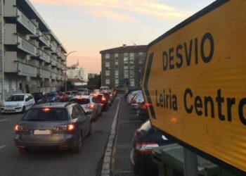 Corte de trânsito em ruas de Leiria