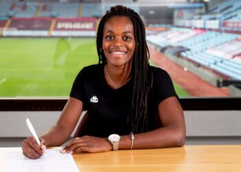 Diana Silva, de Ourém, troca Sporting pelo Aston Villa