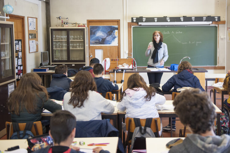 Henrique Sommer é a terceira melhor escola pública do País no secundário
