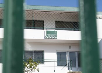 Populares retêm homem apanhado a roubar em Mira de Aire