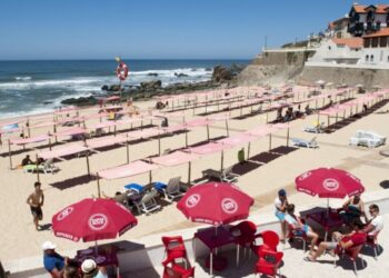 Praias da Vieira e de São Pedro de Moel com animação cultural durante o Verão