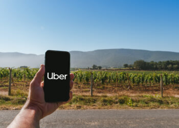 Uber disponível em todo o território nacional a partir de hoje