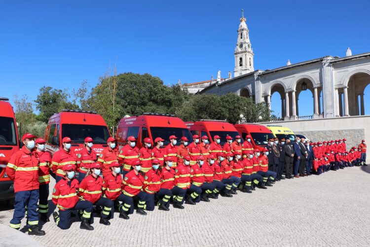 Bombeiros de Fátima aumentam frota de ambulâncias