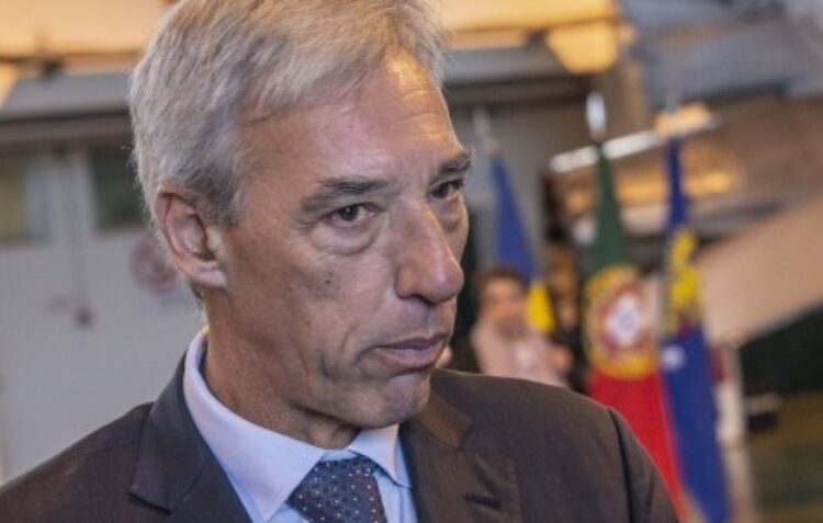 Ministro da Defesa defende estudo nacional sobre necessidade de um aeroporto no centro