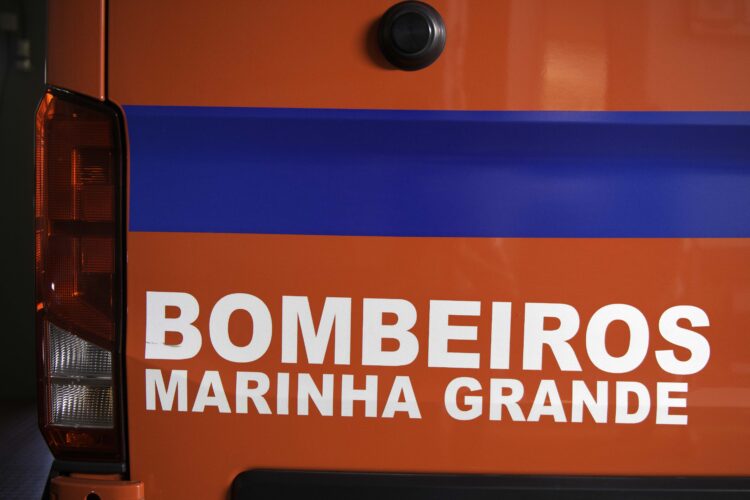 Homem de 62 anos morre num acidente de trabalho na Marinha Grande