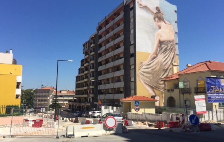 Agora é que vai ser: Avenida Marquês de Pombal cortada ao trânsito entre segunda e quarta-feira