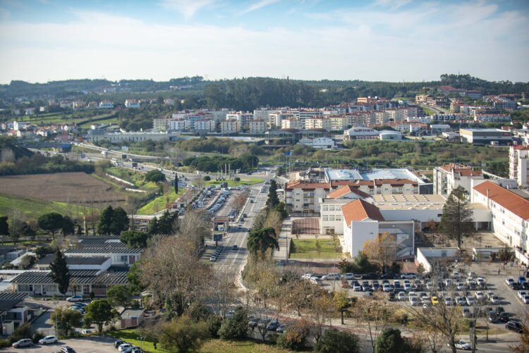 Leiria é o sétimo distrito do País com mais ligeiros de passageiros
