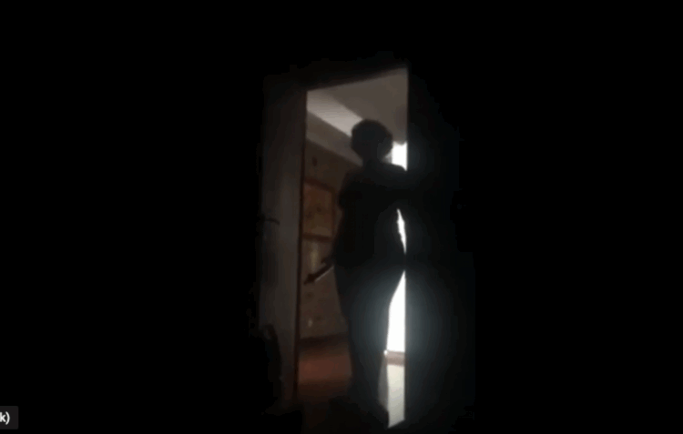 Vídeo de Mónica Oliveira mostra o desespero de alguém a fugir de uma agressão