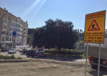 Segunda fase das obras na Avenida Nossa Senhora de Fátima, em Leiria, traz novos cortes de trânsito