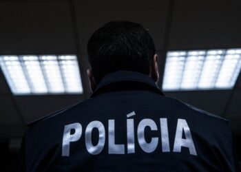 Cinco jovens detidos em Leiria por roubo, ameaça e coacção