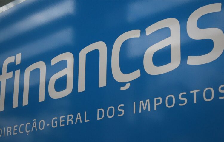 Finanças de Ourém só têm oito dos 24 funcionários do quadro. Deputados do PS questionam Ministério