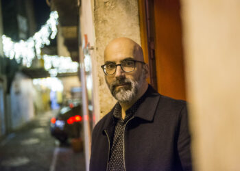 Valter Hugo Mãe: “Os portugueses têm uma cor bem lixada por estes dias”