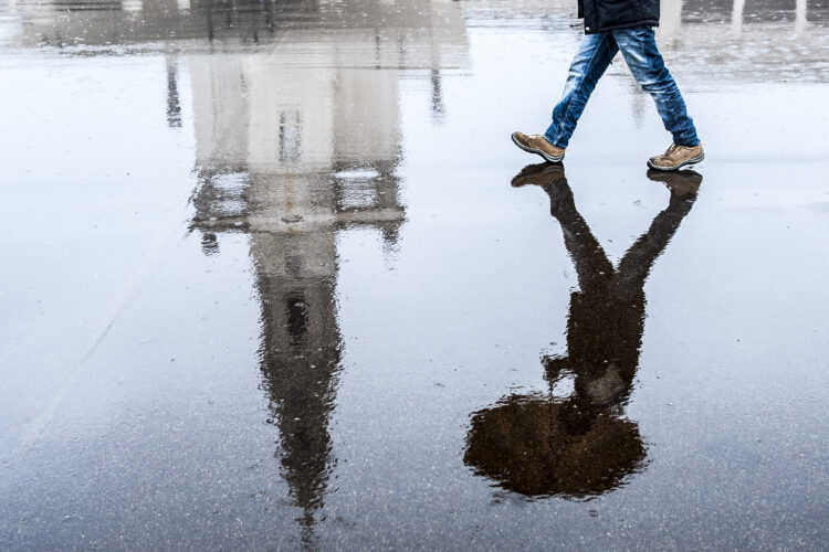 Santuário de Fátima substitui beijo ao Menino Jesus por vénia