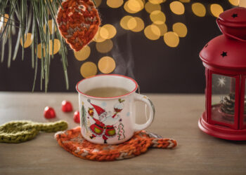 Neste Natal, tricoteie as suas decorações de Natal, com a ajuda da Rosários 4