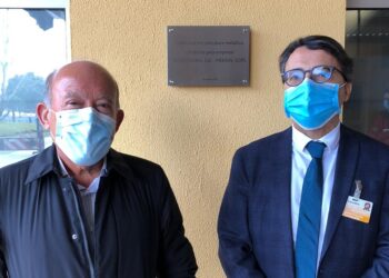 Blocotelha executa e oferece cobertura externa ao Hospital de Leiria