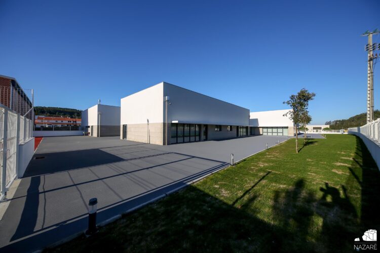 Centro Escolar de Famalicão na Nazaré com abertura prevista após férias da Páscoa
