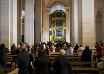 Covid-19: Igreja suspende missas a partir de sábado