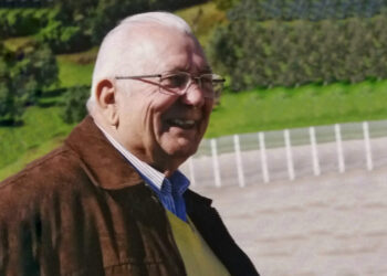Faleceu o professor Arnaldo Cunha