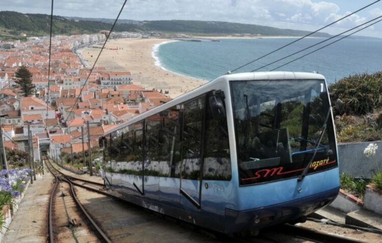 Ascensor da Nazaré parado para manutenção anual
