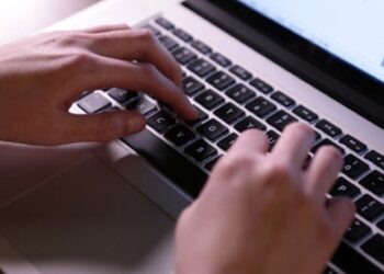 Covid-19: Teletrabalho volta a ser obrigatório durante novo confinamento geral