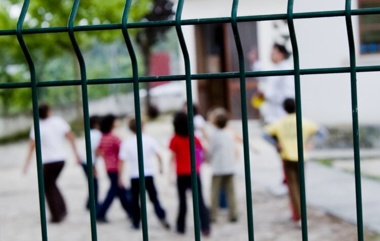 Covid-19: Governo fecha todas as escolas durante 15 dias