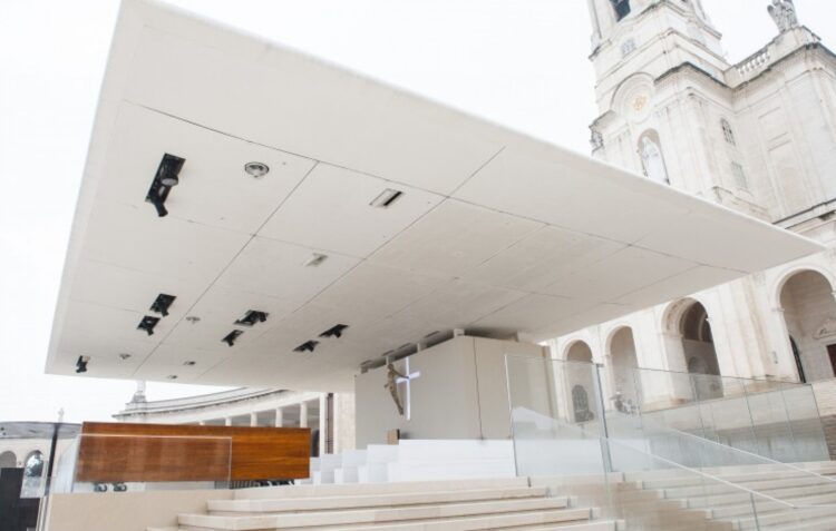 Santuário de Fátima suprime algumas missas e vai privilegiar canais online