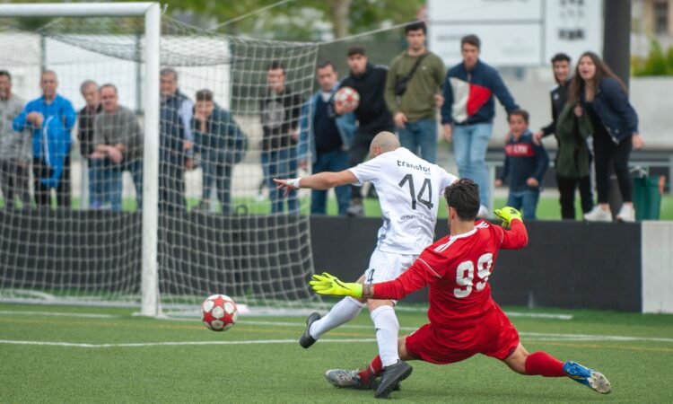 Futebol distrital adia jogos marcados para o fim-de-semana