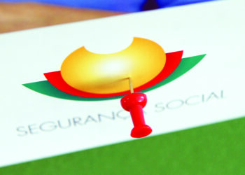 PJ localiza criança e entrega à Segurança Social de Leiria