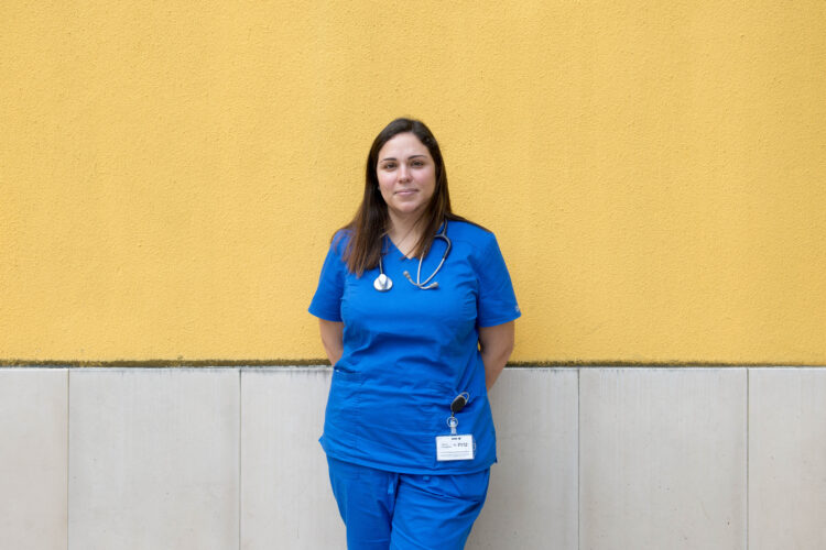 Covid-19 é baptismo de fogo para jovens médicos e enfermeiros