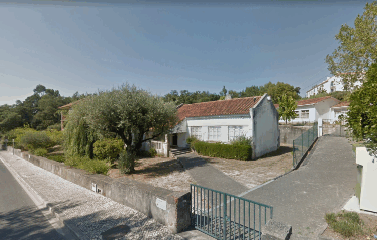 Batalha transforma antiga escola primária em centro ocupacional para crianças e jovens com necessidades especiais