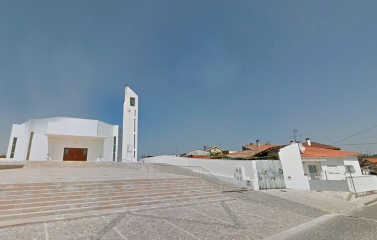 GNR detecta e encerra convívio nas Chãs com 14 pessoas