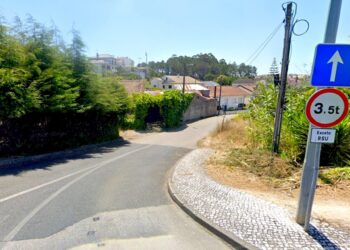 Corte de estrada nos Marinheiros devido a abatimento do piso. Veja a alternativa
