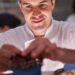 Chef Dárcio Henriques conquista primeira estrela Michelin