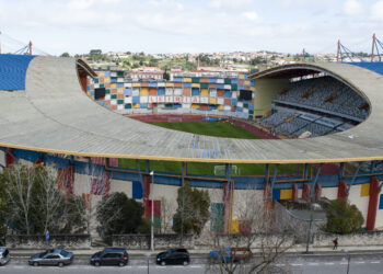 Estádio de Leiria vai ser transformado em centro de vacinação