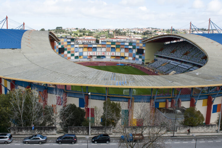 Estádio de Leiria vai ser transformado em centro de vacinação