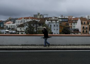 Covid-19: pela primeira vez em nove dias, não há óbitos no concelho de Leiria