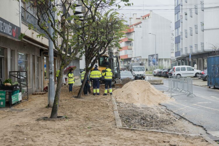 Trânsito interrompido na cidade de Leiria