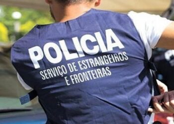 SEF constitui dois arguidos em Leiria por auxílio à emigração