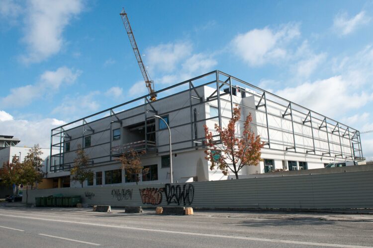 Obras no mercado de Leiria vão custar mais 300 mil euros