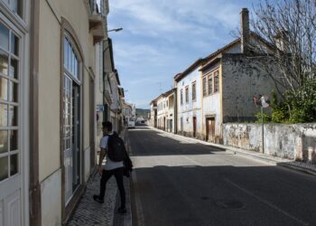 Covid-19: há cinco meses que não havia tão poucos casos activos no distrito de Leiria