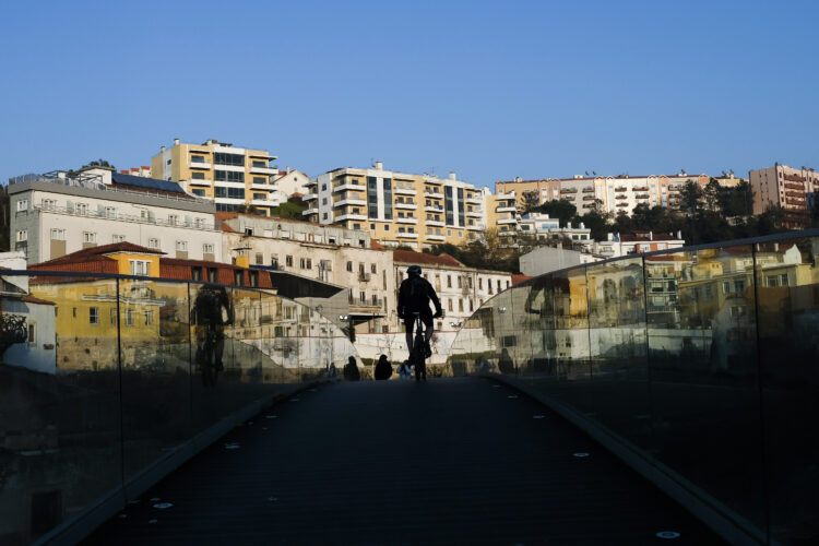 Covid-19: Leiria e Marinha Grande lideram destacadamente o número de casos activos. Houve no distrito 35 altas, nas últimas 24 horas