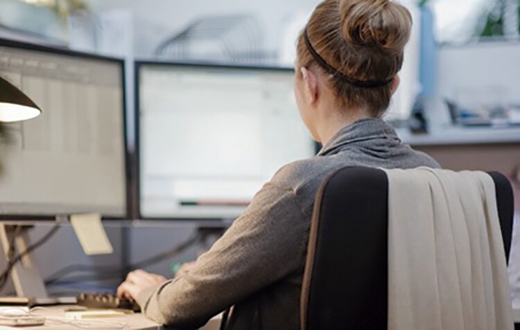 Feira virtual apresenta 600 ofertas de emprego