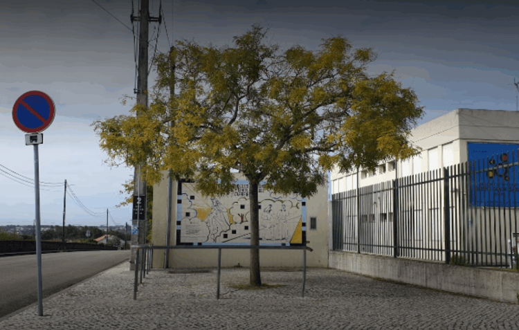 Escola da Carreira com quatro turmas em isolamento após 3 casos de Covid-19