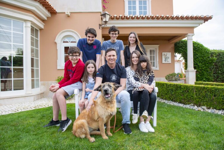 Casa cheia: uma vida com quatro, cinco ou seis filhos